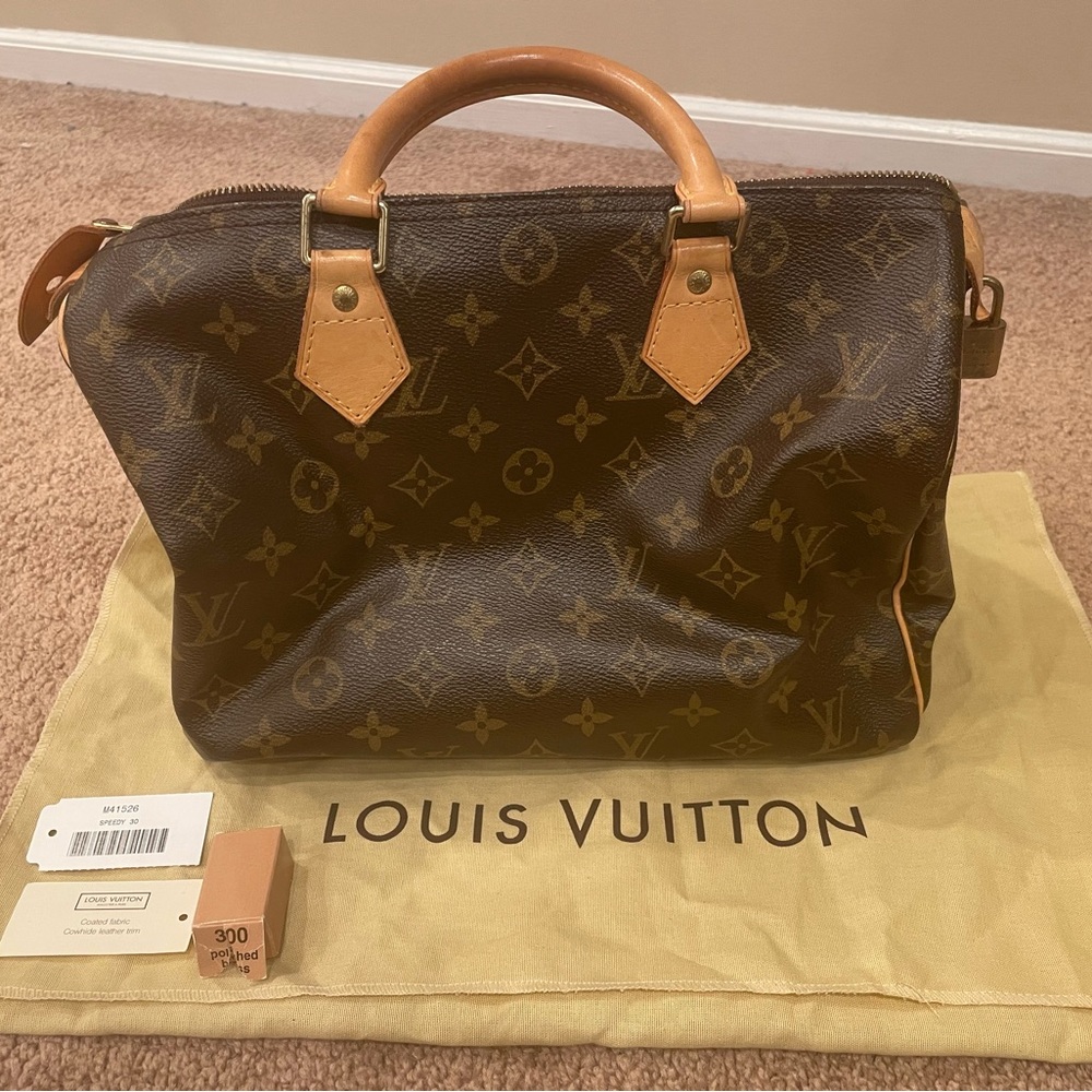 Authentic Speedy 30 with dust bag